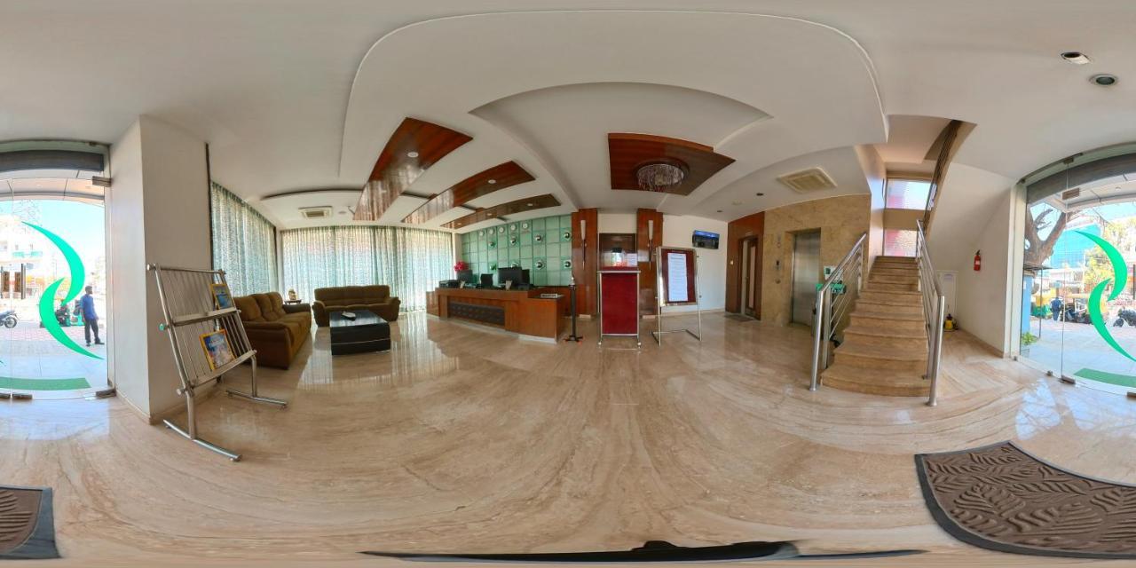 Hotel Silicrest Bangalore Extérieur photo