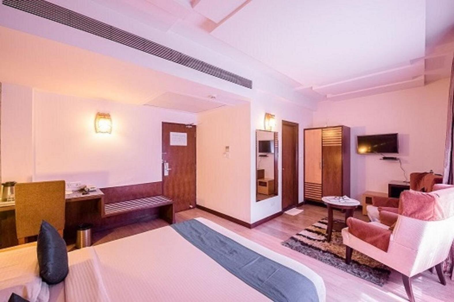 Hotel Silicrest Bangalore Extérieur photo