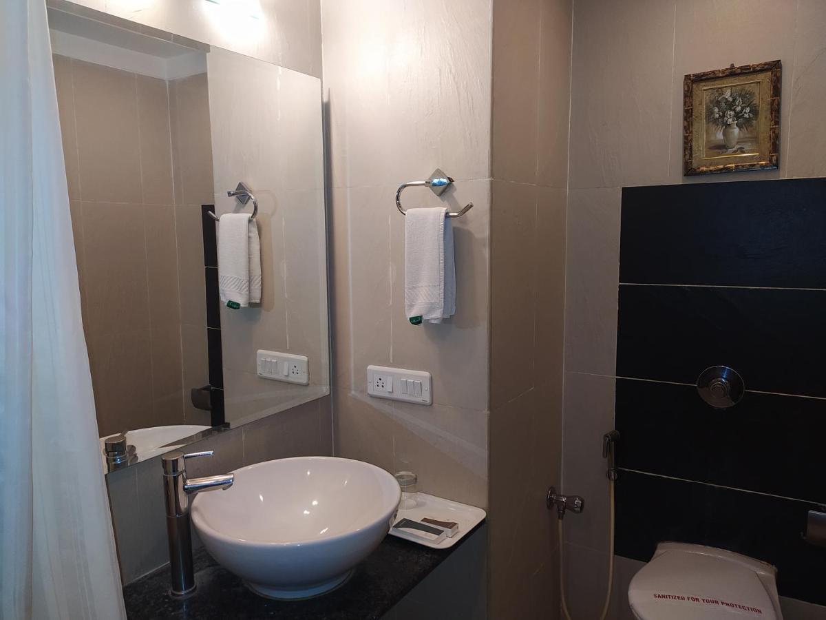 Hotel Silicrest Bangalore Extérieur photo