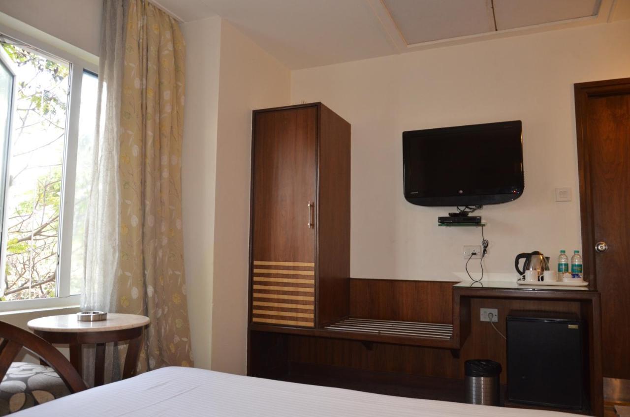 Hotel Silicrest Bangalore Extérieur photo