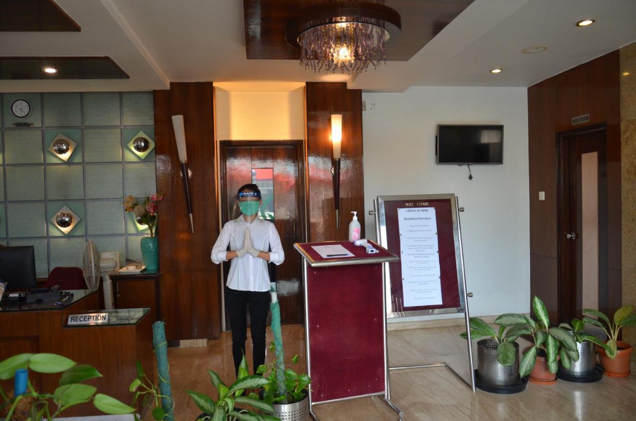 Hotel Silicrest Bangalore Extérieur photo